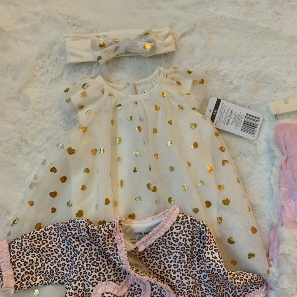 Sold - Picture 3 of 14